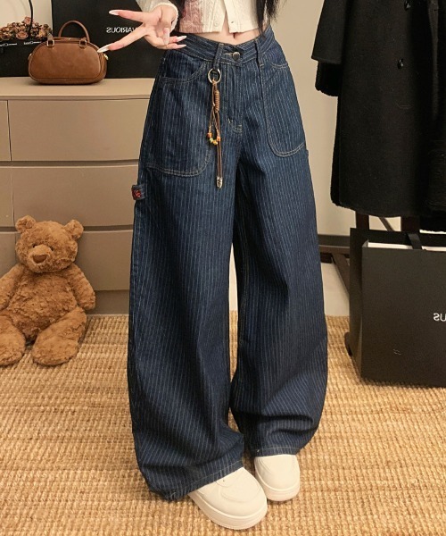 NEW GENTLEMAN(ニュージェントルマン)の「メリルストライプデニム ワイドバギー ペインターパンツ(デニムパンツ・レディース・ブルー・L/M/S)」の8枚目の写真