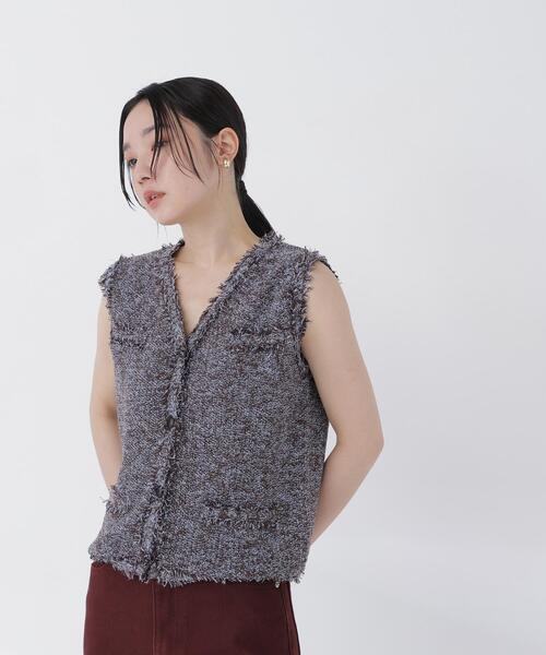 NATURAL BEAUTY BASIC(ナチュラルビューティーベーシック)の「ツイードニットベスト(ベスト・レディース・オフホワイト/ブラウン系その他/ブラック系その他2・フリ-)」の21枚目の写真