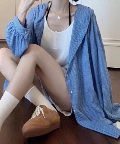 NANEA(ナネア)の「フード付きチェックシャツ(シャツ/ブラウス・レディース・ブルー・MEDIUM)」の5枚目の写真