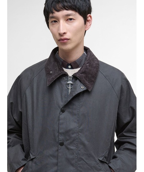 Barbour(バブアー)の「【TRANSPORT / トランスポート】ワックス ショート ジャケット オーバーサイズフィット(ブルゾン・メンズ・グリーン/グレー/ブラック/ベージュ・40/32/42/34/36/38)」の13枚目の写真