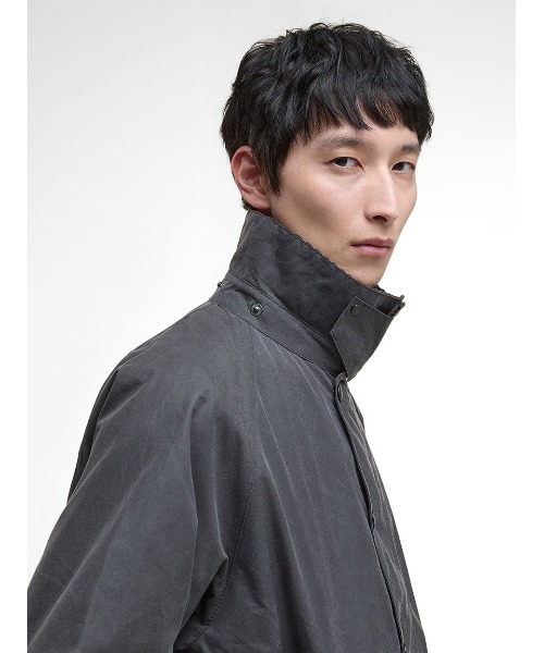 Barbour(バブアー)の「【TRANSPORT / トランスポート】ワックス ショート ジャケット オーバーサイズフィット(ブルゾン・メンズ・グリーン/グレー/ブラック/ベージュ・40/32/42/34/36/38)」の14枚目の写真