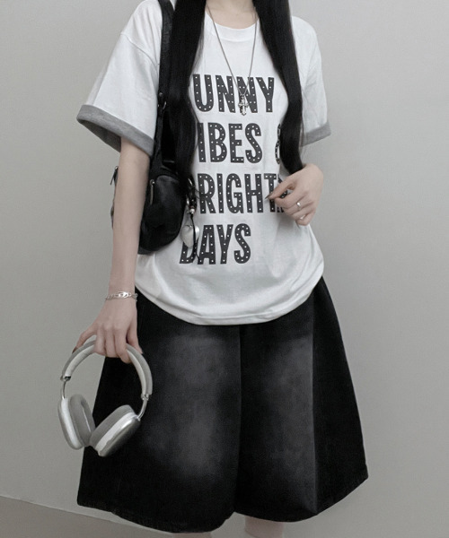 VIVID LADY(ビビッドレディー)の「レトロロゴ 半袖Tシャツ(Tシャツ/カットソー・レディース・イエロー/ホワイト/ブルー/オレンジ/ピンク/ブラック・FREE)」の11枚目の写真