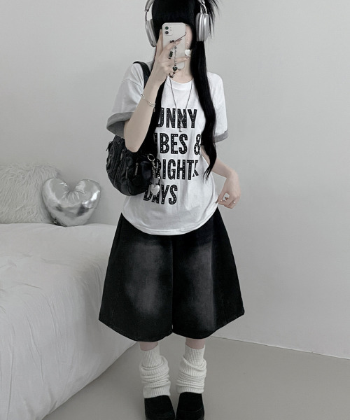 VIVID LADY(ビビッドレディー)の「レトロロゴ 半袖Tシャツ(Tシャツ/カットソー・レディース・イエロー/ホワイト/ブルー/オレンジ/ピンク/ブラック・FREE)」の13枚目の写真
