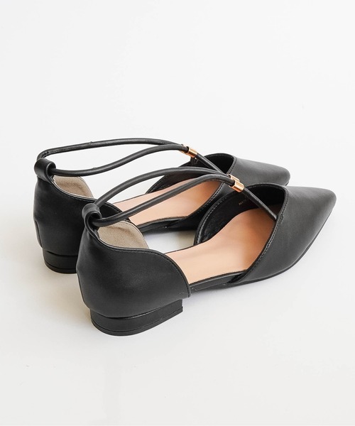 Fabby fabby(ファビィーファビィー)の「ポインテッドトゥ セパレートストラップパンプス(パンプス・レディース・ブラック/ベージュ・SMALL/LARGE/MEDIUM)」の12枚目の写真