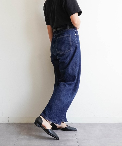Fabby fabby(ファビィーファビィー)の「ポインテッドトゥ セパレートストラップパンプス(パンプス・レディース・ブラック/ベージュ・SMALL/LARGE/MEDIUM)」の15枚目の写真