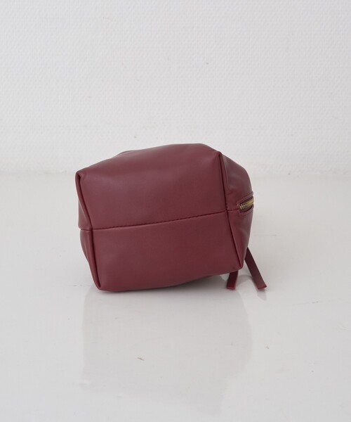 AULENTTI(オウレンティ)の「【AULENTTI / オウレンティ】巾着ワンハンドルミニハンドバッグ(トートバッグ・レディース・ブラック/ワイン・フリー)」の4枚目の写真