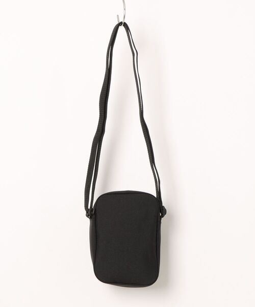adidas（アディダス）の「adidas アディダス U AC CLASSIC FESTIVALBAG バッグ JX0227 BLACK/WHITE（ボディバッグ/ウエストポーチ・メンズ・ブラック・FREE）」の2枚目の写真