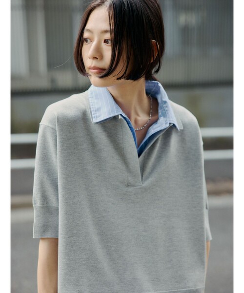 green label relaxing(グリーンレーベルリラクシング)の「2WAY スキッパー シャツ プルオーバー ニット 5分袖(ニット/セーター・レディース・グレー/ベージュ/ネイビー・FREE)」の5枚目の写真