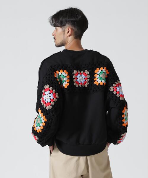 DISCOVERED(ディスカバード)の「DISCOVERED(ディスカバード)別注CROCHET SLEEVE SWEAT(UNISEX)(スウェット・メンズ・ブラック/その他24/グレー・3/1)」の1枚目の写真