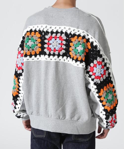DISCOVERED(ディスカバード)の「DISCOVERED(ディスカバード)別注CROCHET SLEEVE SWEAT(UNISEX)(スウェット・メンズ・ブラック/その他24/グレー・3/1)」の10枚目の写真