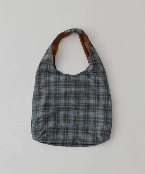 WHIMSIC(ウィムジック)の「【UNISEX】ヴィーガンレザーショルダーバック(ショルダーバッグ・メンズ・ブラック/キャメル・ONE SIZE)」の22枚目の写真