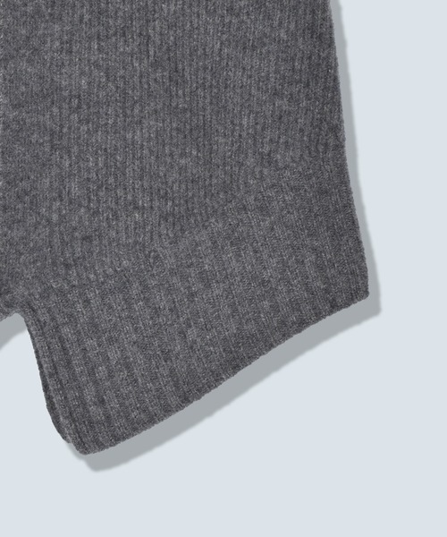 OMMO（オーエムエムオー）の「ASYMME KNIT VEST（ベスト・レディース・ホワイト/グレー/ブラック・F）」の16枚目の写真