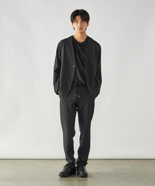 COMME CA ISM(コムサイズム)の「デニムライク ストレッチ テーパードパンツ(その他パンツ・メンズ・ブラック/ネイビー・L/M/S)」の4枚目の写真