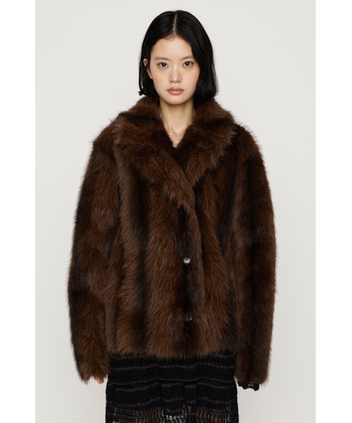SLY(スライ)の「【AW PRE ORDER 第2弾】2WAY ANIMAL F/FUR SHORT JK 2ウェイアニマルフェイクファーショートジャケット 秋服 冬服 ファーコート リバーシブル(ブルゾン・レディース・ブラウン/アイボリー/マルチ・FREE)」の17枚目の写真