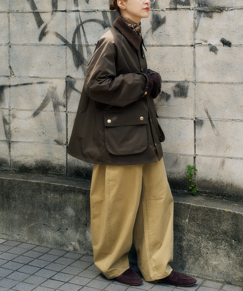 Spick & Span（スピックアンドスパン）の「《40周年 別注 / 》Barbour / バブアー for Spick & Span（その他アウター・レディース・ブラウン/ブラック・FREE）」の18枚目の写真