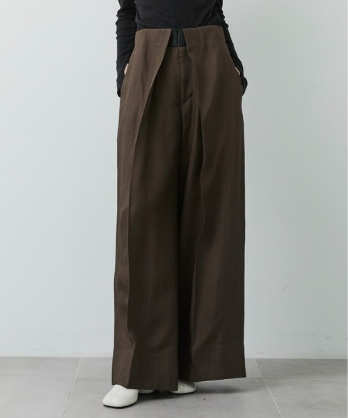 CITY TOKYO(シティトウキョウ)の「【CITY TOKYO/シティートウキョウ】Viscose Twill Flare Trousers/ヴィスコースフレアスラックス(スラックス・レディース・ブラック/ブラウン/オフホワイト・1/2)」の3枚目の写真