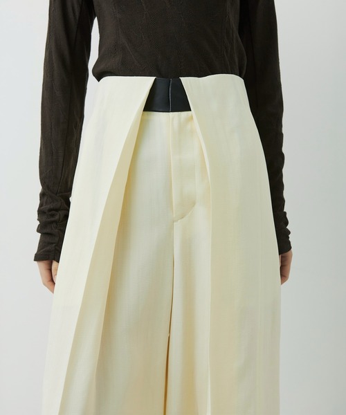 CITY TOKYO(シティトウキョウ)の「【CITY TOKYO/シティートウキョウ】Viscose Twill Flare Trousers/ヴィスコースフレアスラックス(スラックス・レディース・ブラック/ブラウン/オフホワイト・1/2)」の10枚目の写真