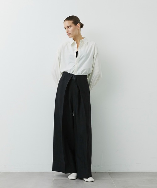 CITY TOKYO(シティトウキョウ)の「【CITY TOKYO/シティートウキョウ】Viscose Twill Flare Trousers/ヴィスコースフレアスラックス(スラックス・レディース・ブラック/ブラウン/オフホワイト・1/2)」の15枚目の写真