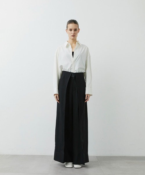CITY TOKYO(シティトウキョウ)の「【CITY TOKYO/シティートウキョウ】Viscose Twill Flare Trousers/ヴィスコースフレアスラックス(スラックス・レディース・ブラック/ブラウン/オフホワイト・1/2)」の19枚目の写真