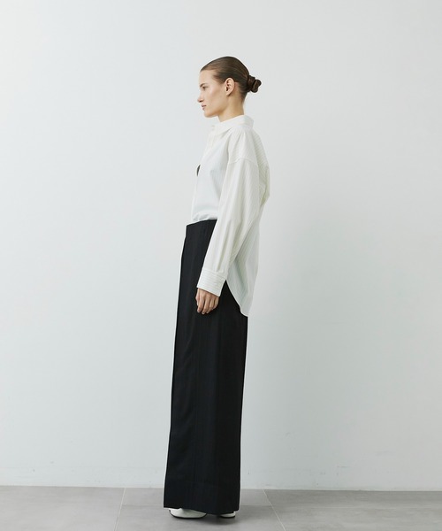 CITY TOKYO(シティトウキョウ)の「【CITY TOKYO/シティートウキョウ】Viscose Twill Flare Trousers/ヴィスコースフレアスラックス(スラックス・レディース・ブラック/ブラウン/オフホワイト・1/2)」の20枚目の写真