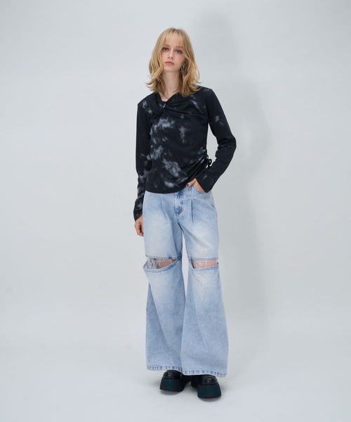 HARE(ハレ)の「ツイストデザインカットソー(HARE)(Tシャツ/カットソー・レディース・ブラック/イエロー/レッド・FREE)」の4枚目の写真