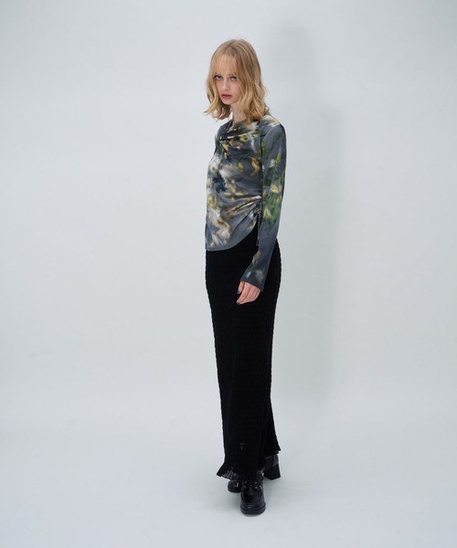 HARE(ハレ)の「ツイストデザインカットソー(HARE)(Tシャツ/カットソー・レディース・ブラック/イエロー/レッド・FREE)」の7枚目の写真
