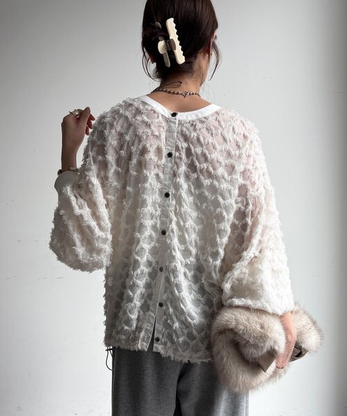 DouDou（ドゥドゥ）の「【WEB限定】フリンジジャガード2wayブラウス（シャツ/ブラウス・レディース・オフホワイト/ブラック・FREE）」の12枚目の写真