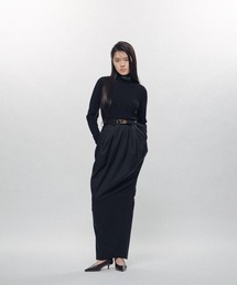 Barrel-Shaped Pencil Skirt