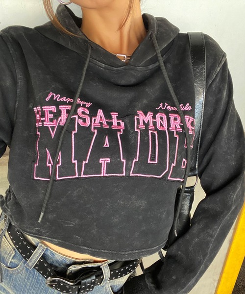 non-hedge（ノンヘッジ）の「ブリーチロゴ刺繍フードプルオーバー（スウェット・レディース・チャコールグレー/ブラック・FREE）」の2枚目の写真