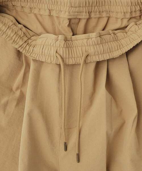 CRAFT STANDARD BOUTIQUE(クラフトスタンダードブティック)の「Towncraft Prepタックパンツ(チノパンツ・メンズ・ベージュ/ブラック・M/L)」の11枚目の写真