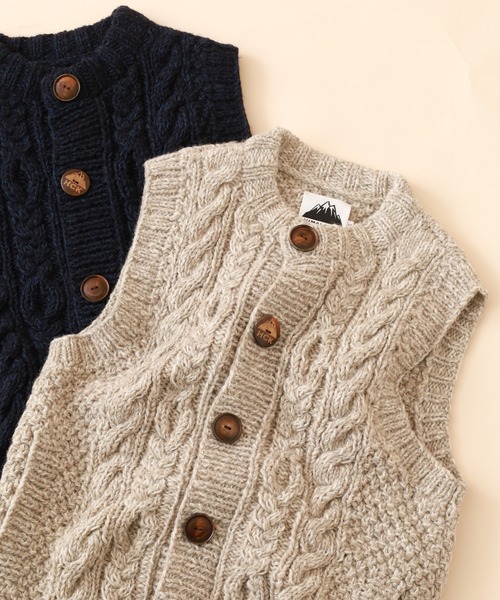 FUNALIVE(ファンアライブ)の「HIMALAYAN CLIMBER'S HAND-KNIT 手編み前開きベスト(ベスト・メンズ・ネイビー/ライトグレー・M/L)」の1枚目の写真