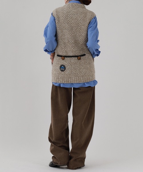 FUNALIVE(ファンアライブ)の「HIMALAYAN CLIMBER'S HAND-KNIT 手編み前開きベスト(ベスト・メンズ・ネイビー/ライトグレー・M/L)」の8枚目の写真