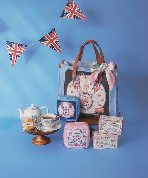 Cath Kidston(キャスキッドソン)の「レザーハンドルスクエアトートバッグ(トートバッグ・レディース・ネイビー/ピンク/ブルー・FREE)」の4枚目の写真