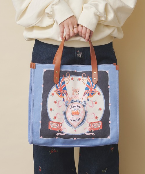 Cath Kidston(キャスキッドソン)の「レザーハンドルスクエアトートバッグ(トートバッグ・レディース・ネイビー/ピンク/ブルー・FREE)」の9枚目の写真