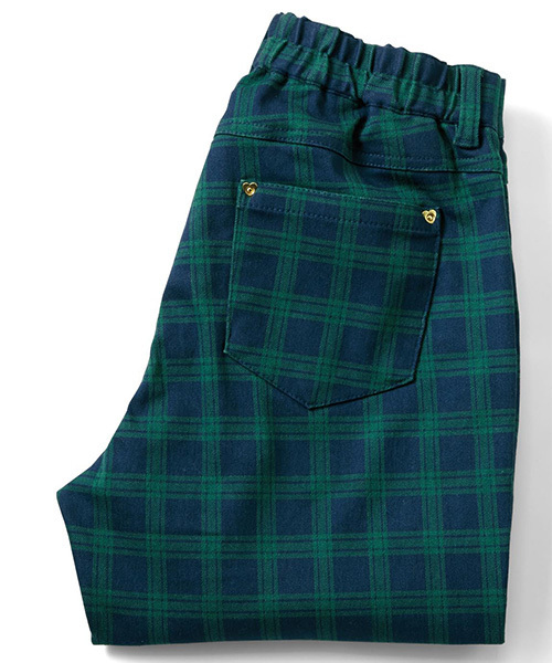 Live in comfort（リブインコンフォート）の「【股下丈が選べる】リブ　イン　コンフォート　美脚キャロットラインのストレッチカラーパンツ　　　（その他パンツ・レディース・カーキ/イエロー/ピンク/ホワイト/キャメル/ブラック/ネイビー/ベージュ/チェック/ホワイト系その他/ブラック系その他・8/4/3/9/10/1/11/6/13/7/12/2/5）」の13枚目の写真