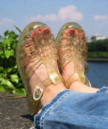 ラバーサンダル