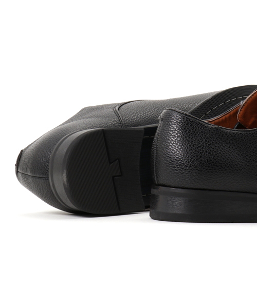 GRAND GLOBAL（グランドグローバル）の「GRAND GLOBAL / 2WAYプレーンシューズ（ドレスシューズ・メンズ・ブラック/オフホワイト・38/40）」の9枚目の写真