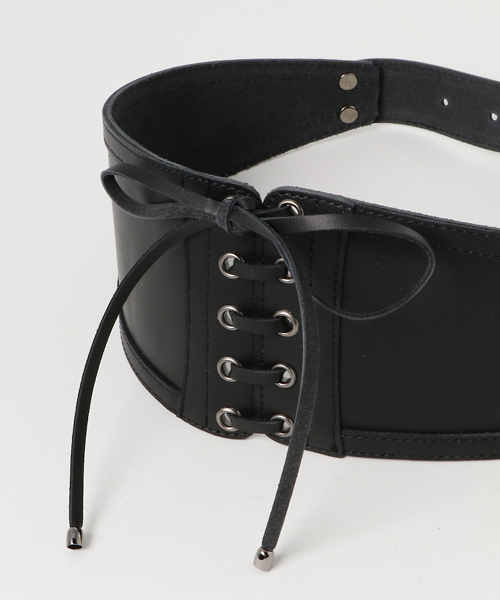 JILL STUART(ジルスチュアート)の「レースアップベルト (ベルト・レディース・ブラック/ベージュ・フリ-)」の3枚目の写真