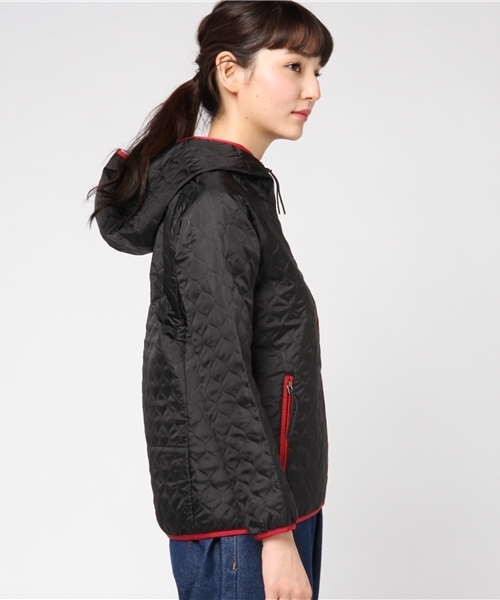 AIGLE(エーグル)の「W ピンソニックフーデッドジャケット(パーカー・レディース・ブラック/レッド・36/40/38)」の9枚目の写真
