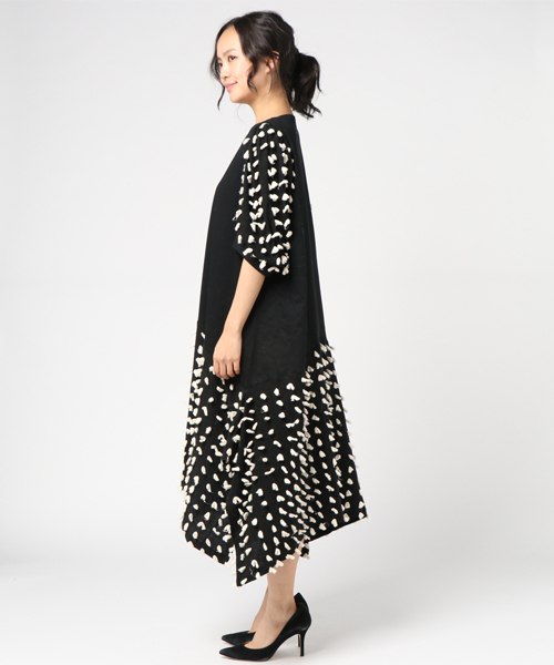 TSUMORI CHISATO（ツモリチサト）の「ﾎﾞﾝﾎﾞﾝｼﾞｬｰｼﾞｨｰ（ワンピース・レディース・ブラック/イエロー/ライトピンク・02）」の7枚目の写真