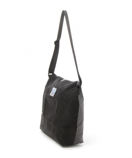 niko and...（ニコアンド）の「[CITY CREEK]パッカブルショルダー（ショルダーバッグ・レディース・ブラック/ライトイエロー/ピンク/セージグリーン/グレー・0）」の19枚目の写真