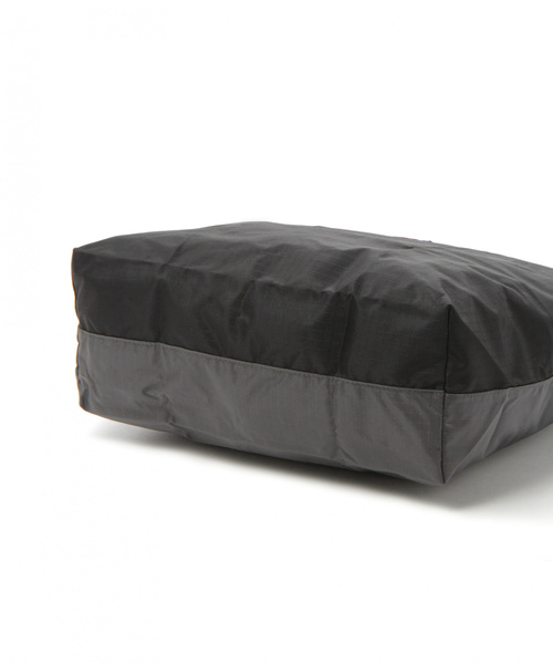 niko and...（ニコアンド）の「[CITY CREEK]パッカブルショルダー（ショルダーバッグ・レディース・ブラック/ライトイエロー/ピンク/セージグリーン/グレー・0）」の12枚目の写真