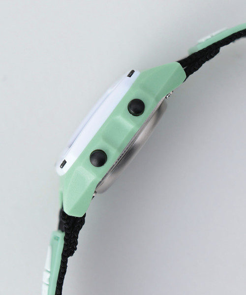 Freestyle（フリースタイル）の「＜FREESTYLE＞SHARK LEASH MINI WATCH/ウォッチ（アナログ腕時計）」 WEAR