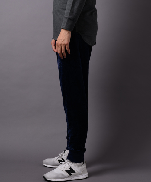 Champion（チャンピオン）の「【Champion】ベロアトラックパンツ