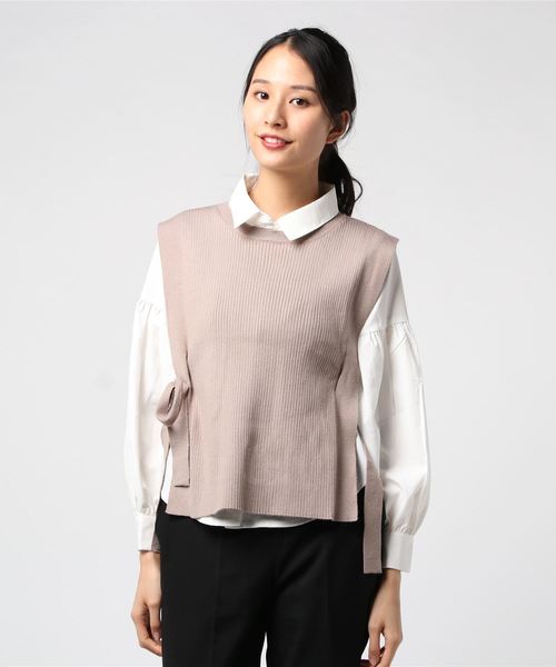 archives(アルシーヴ)の「ボリューム袖ブラウス&リブニットベストSET(シャツ/ブラウス・レディース・ブラック/ベージュ/ネイビー/アイボリー・MEDIUM)」の2枚目の写真
