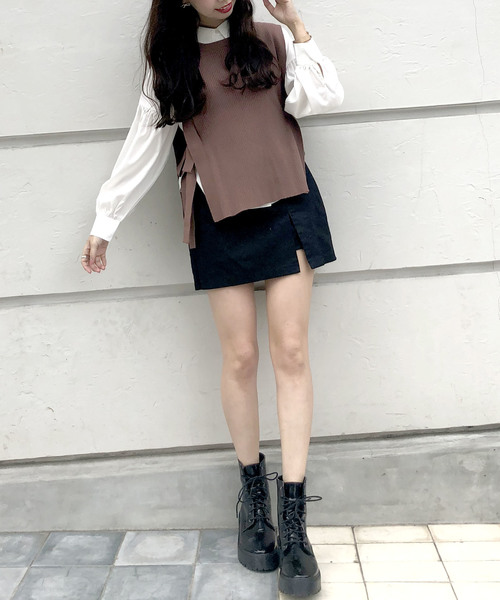 archives(アルシーヴ)の「ボリューム袖ブラウス&リブニットベストSET(シャツ/ブラウス・レディース・ブラック/ベージュ/ネイビー/アイボリー・MEDIUM)」の7枚目の写真