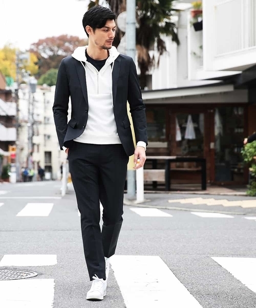 MICHEL KLEIN HOMME (ミッシェルクランオム)の「ジャケット(ミストナイロン2WAYストレッチ)(テーラードジャケット・メンズ・ブラック/ネイビー/グレー・46/48/51)」の6枚目の写真