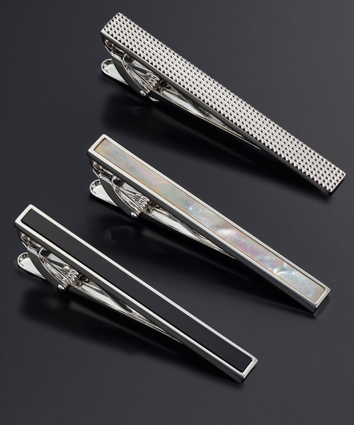 Quit Running（クイトランニング）の「ネクタイピン3本セット（ネクタイピン・メンズ・シルバー系その他/シルバー系その他2/シルバー系その他3/シルバー×ブラック/シルバー系その他4/シルバー×ゴールド/トリコロール/シルバー系その他7/シルバー系その他5/シルバー系その他6/ゴールド系その他・FREE）」の2枚目の写真