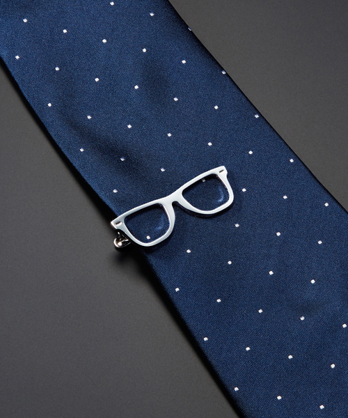 Quit Running（クイトランニング）の「ネクタイピン3本セット（ネクタイピン・メンズ・シルバー系その他/シルバー系その他2/シルバー系その他3/シルバー×ブラック/シルバー系その他4/シルバー×ゴールド/トリコロール/シルバー系その他7/シルバー系その他5/シルバー系その他6/ゴールド系その他・FREE）」の22枚目の写真