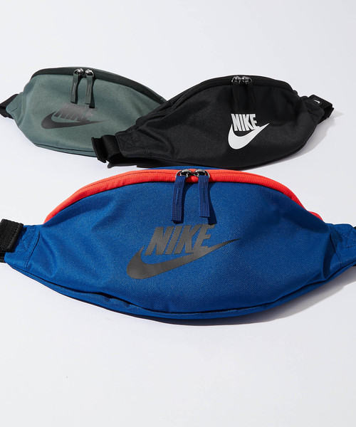 NIKE（ナイキ）の「【NIKE/ナイキ】ヘリテージヒップバック/ボディバック（ボディバッグ/ウエストポーチ・メンズ・ブラック/グレー/ブルー/グリーン・FREE）」の4枚目の写真